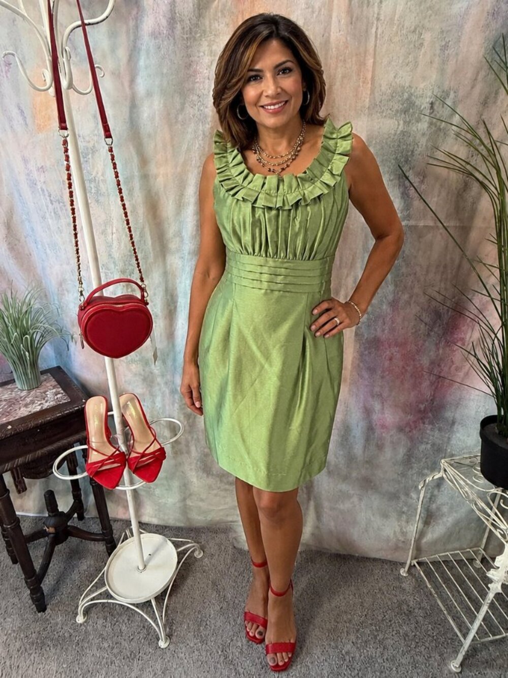 πJessica Howard Sheath Dress with Ruffle Neckline and Banded Waistline